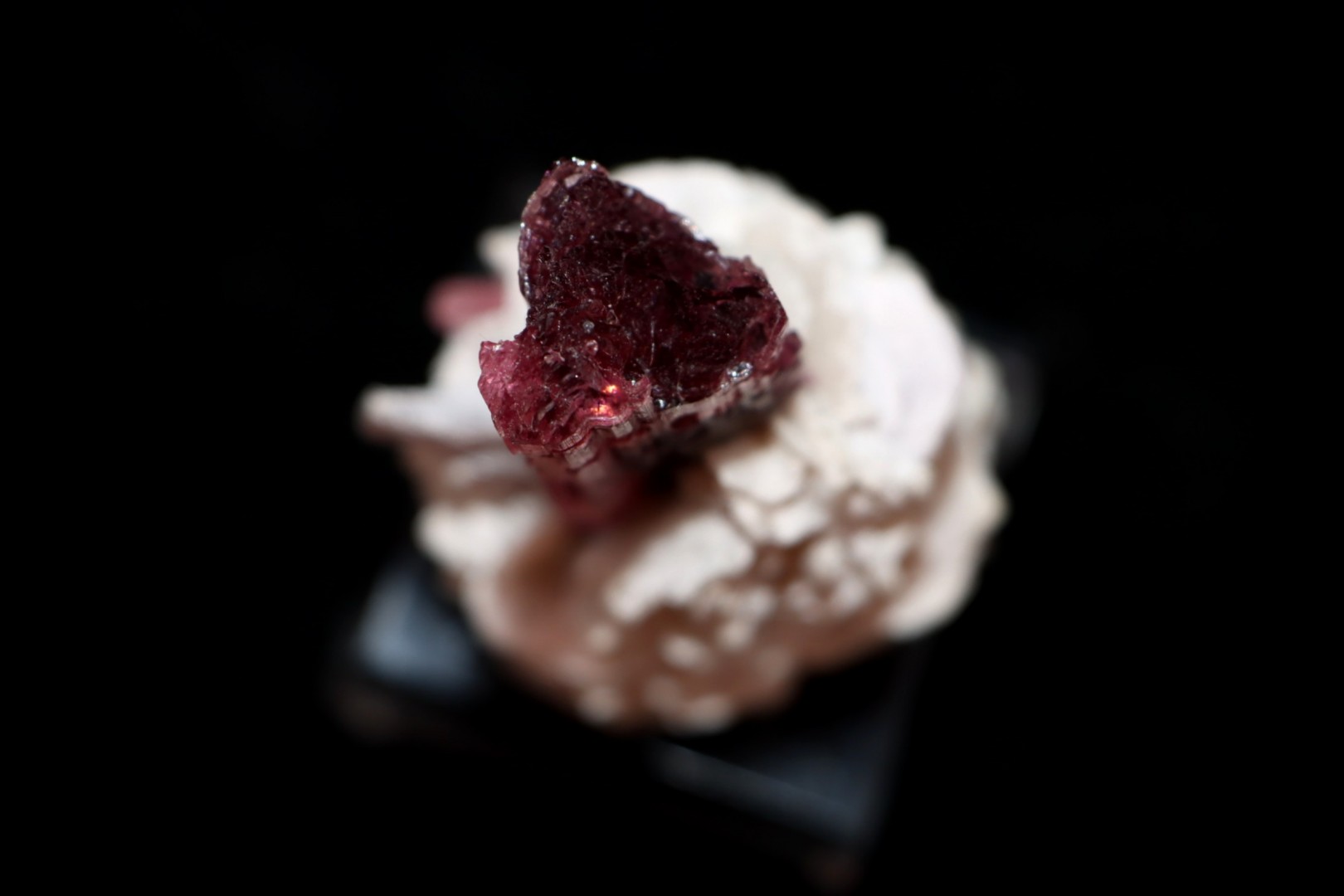 Tourmaline & albite * Giltit-Baltistan, Pakistan