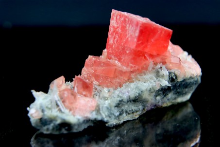 Rhodochrosite and quartz - Sweet Home, Colorado, USA